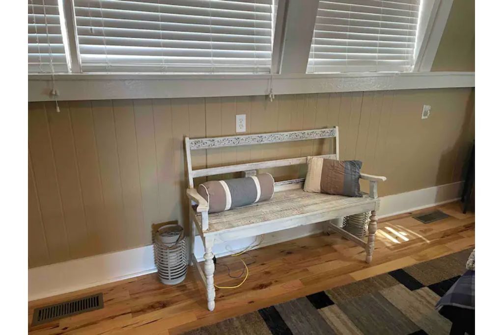 Suite on the Shoals 87-Lakefront Shoals Creek