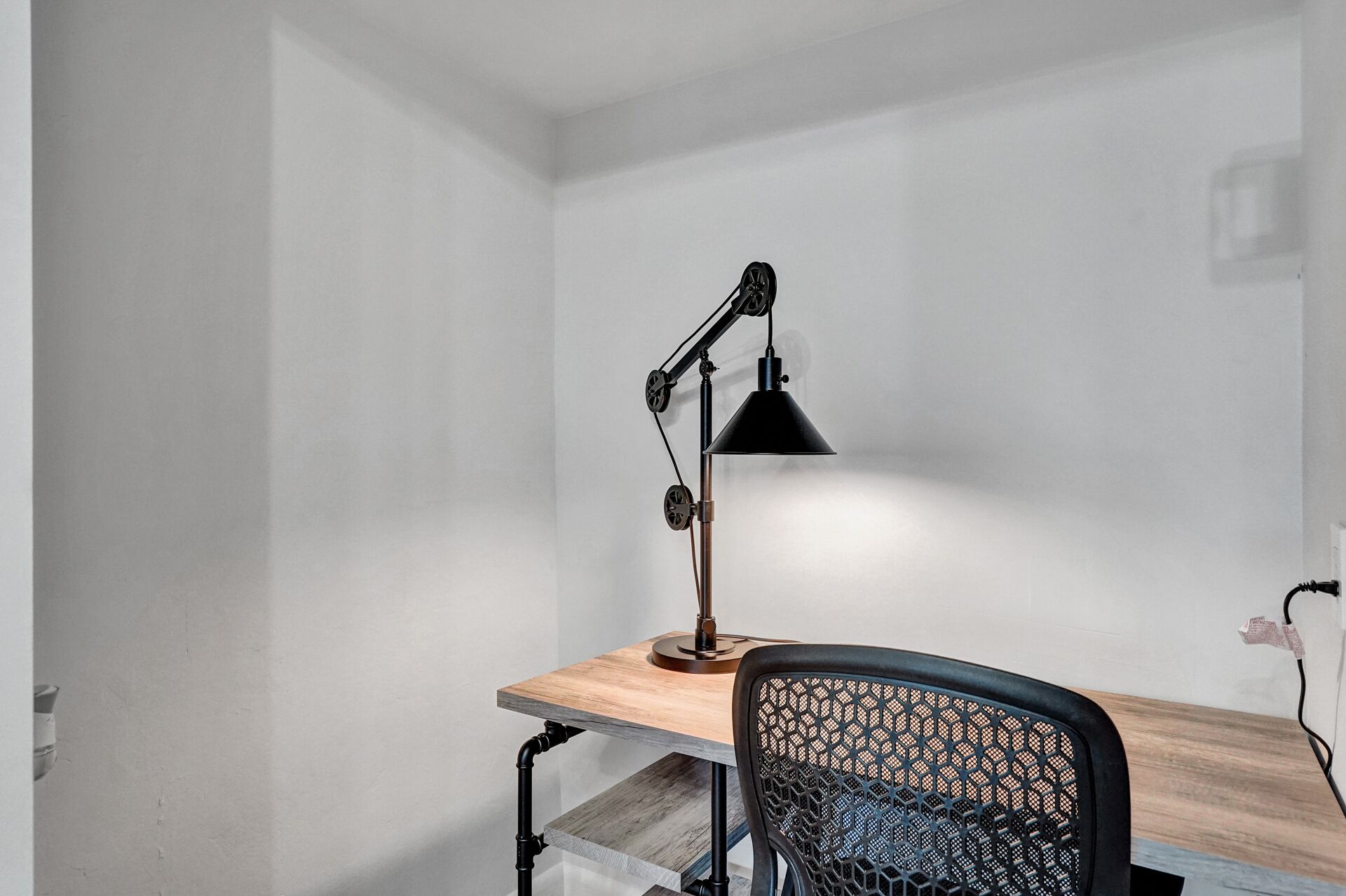 Close to Beach Renovated Apt #10  By DesignedVR