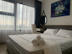 Luxe appartement | Een bureau, gratis wifi, beddengoed