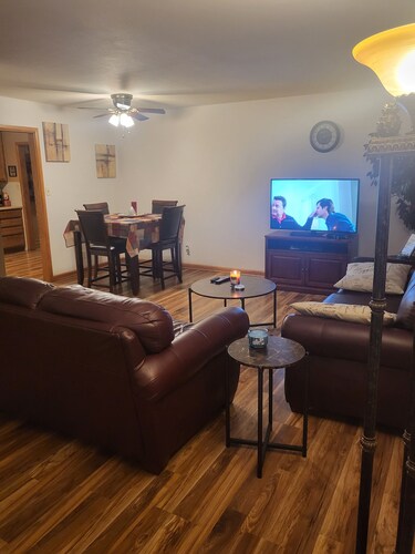 Clean and cozy 3 bedroom home