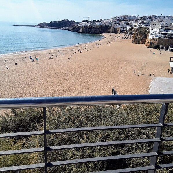 Beach nearby - 5 minutes from the beautiful beaches of Albufeira (Albufeira)