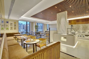 Restaurant - Park Inn by Radisson Surat (Surat)