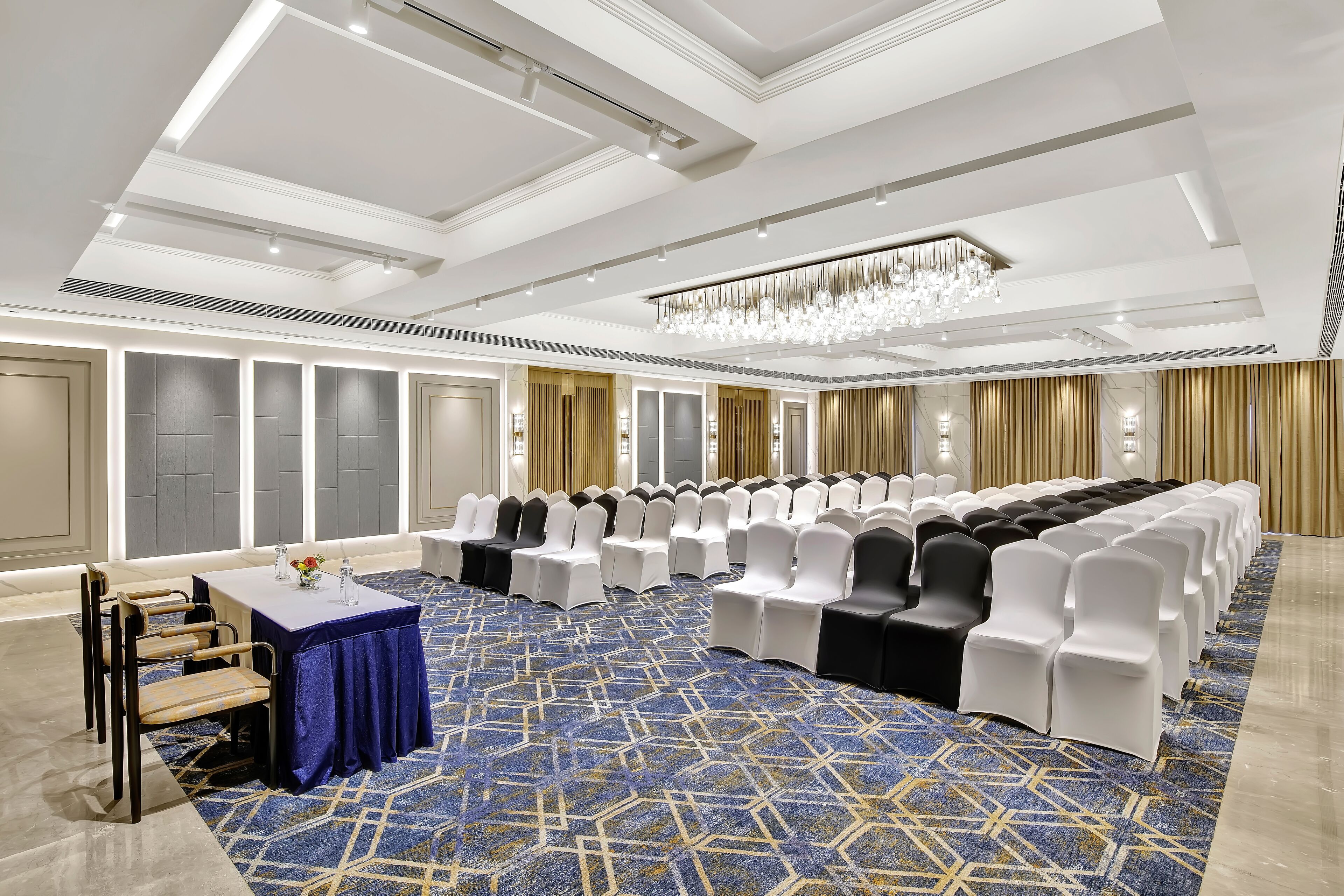 Foto - Park Inn by Radisson Surat