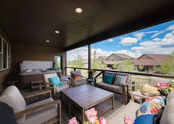 Baignoire à remous extérieure