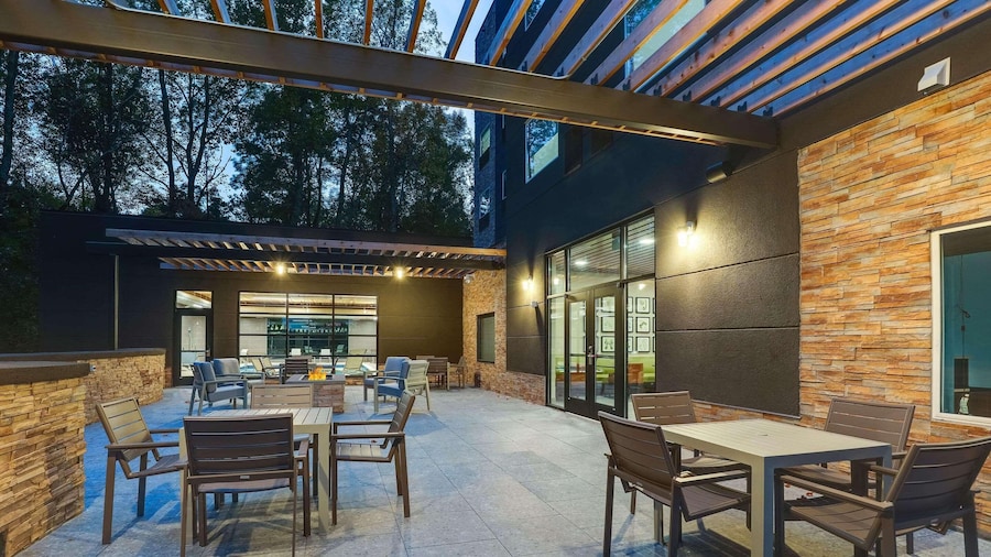 Country Inn & Suites by Radisson, Cumming near Northside Hospital Forsyth