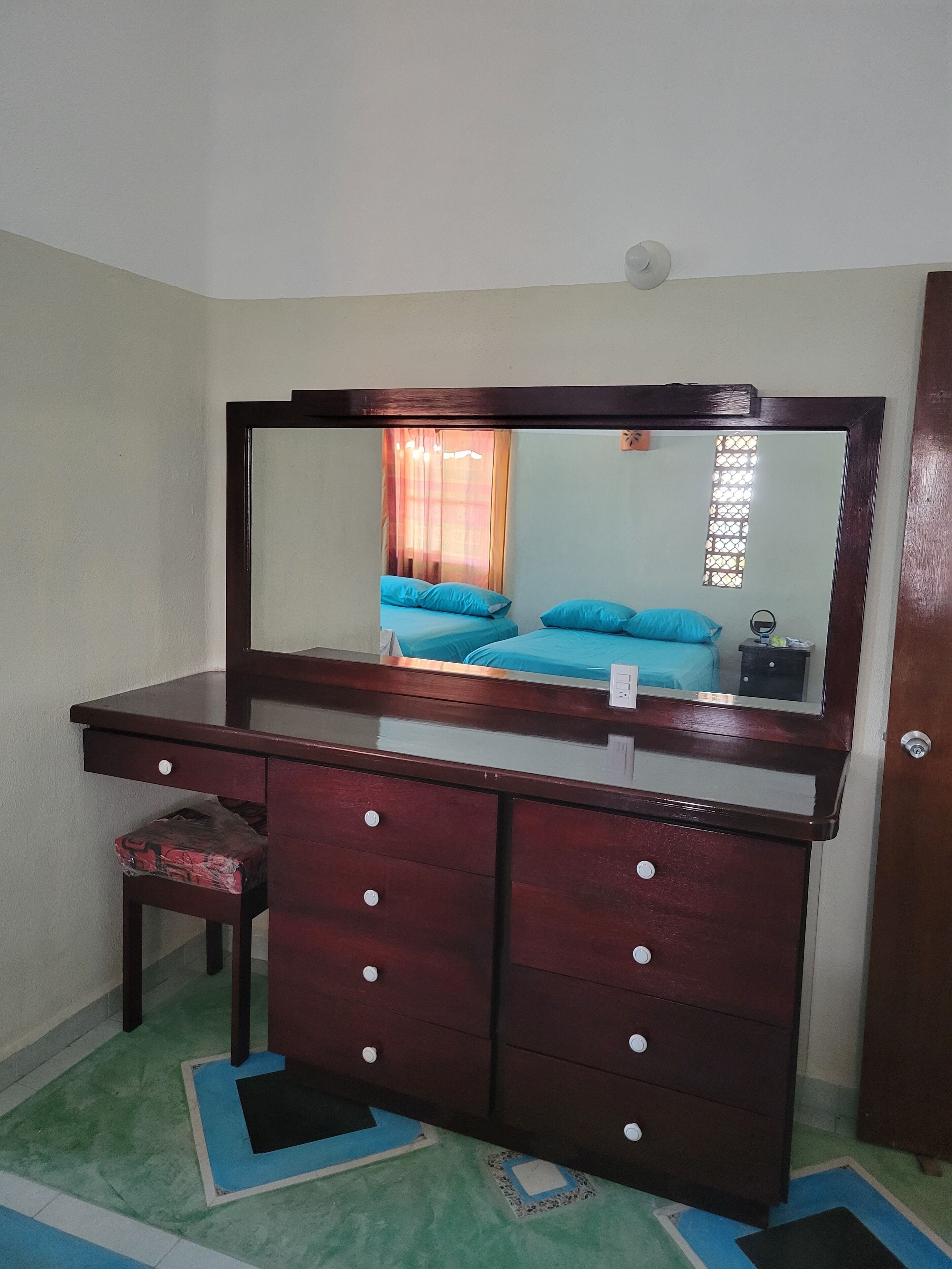 Preciosa casa con vista al Mar y a las Montañas!