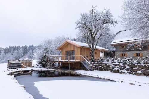 The forester's lodge - historic farm with sauna & pond in the middle of a forest clearing