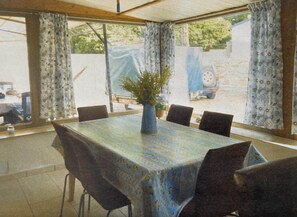 Dining - Country house with terrace, parking and private pool (Lacombe)