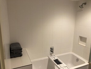 Duschwanne, Handtücher