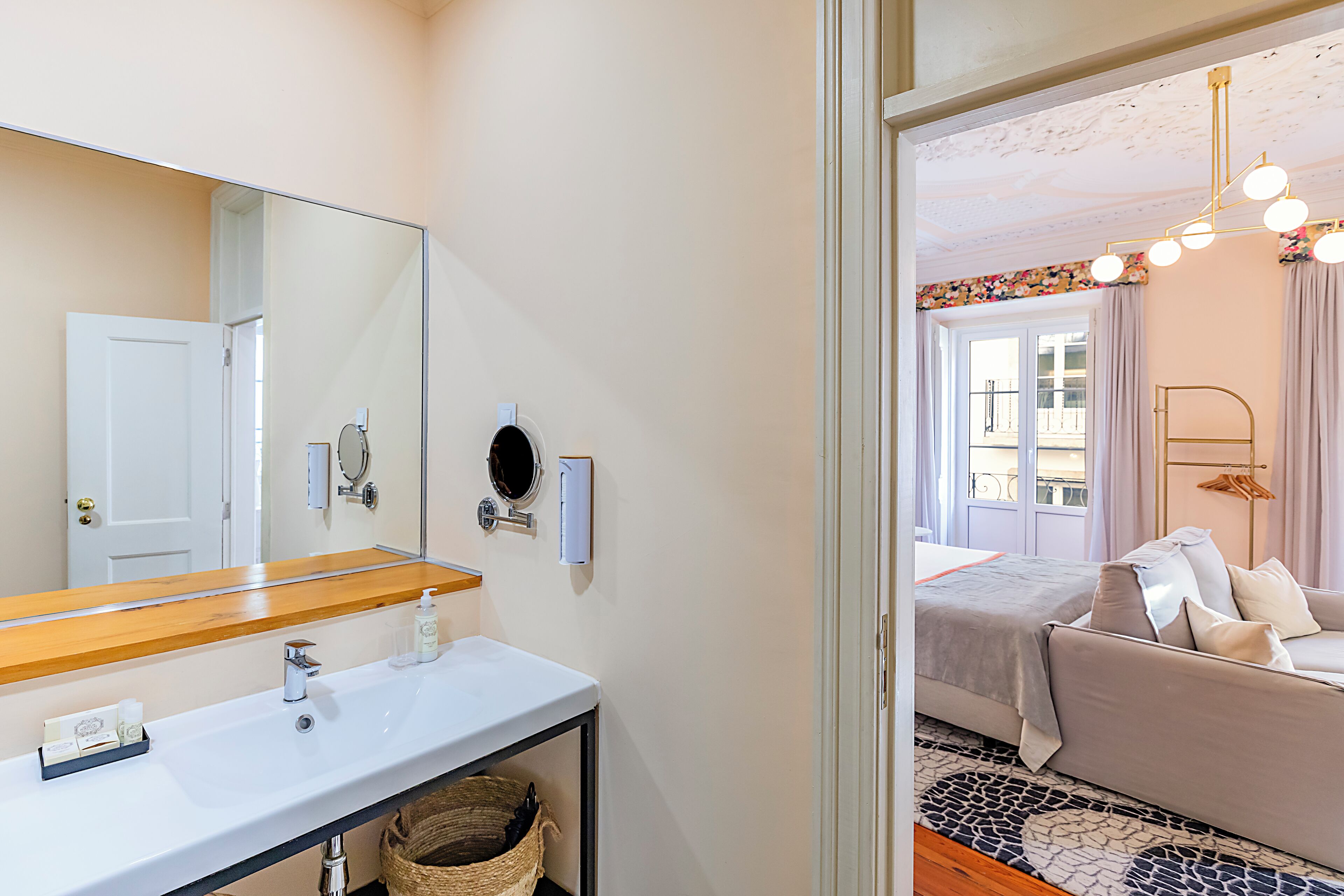 Photo - LR Guest House