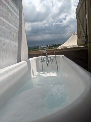 Cabin | Bathroom | Combined shower/tub, deep soaking tub, towels - Immaculate Bell Tent Retreat, North Devon (Bideford)