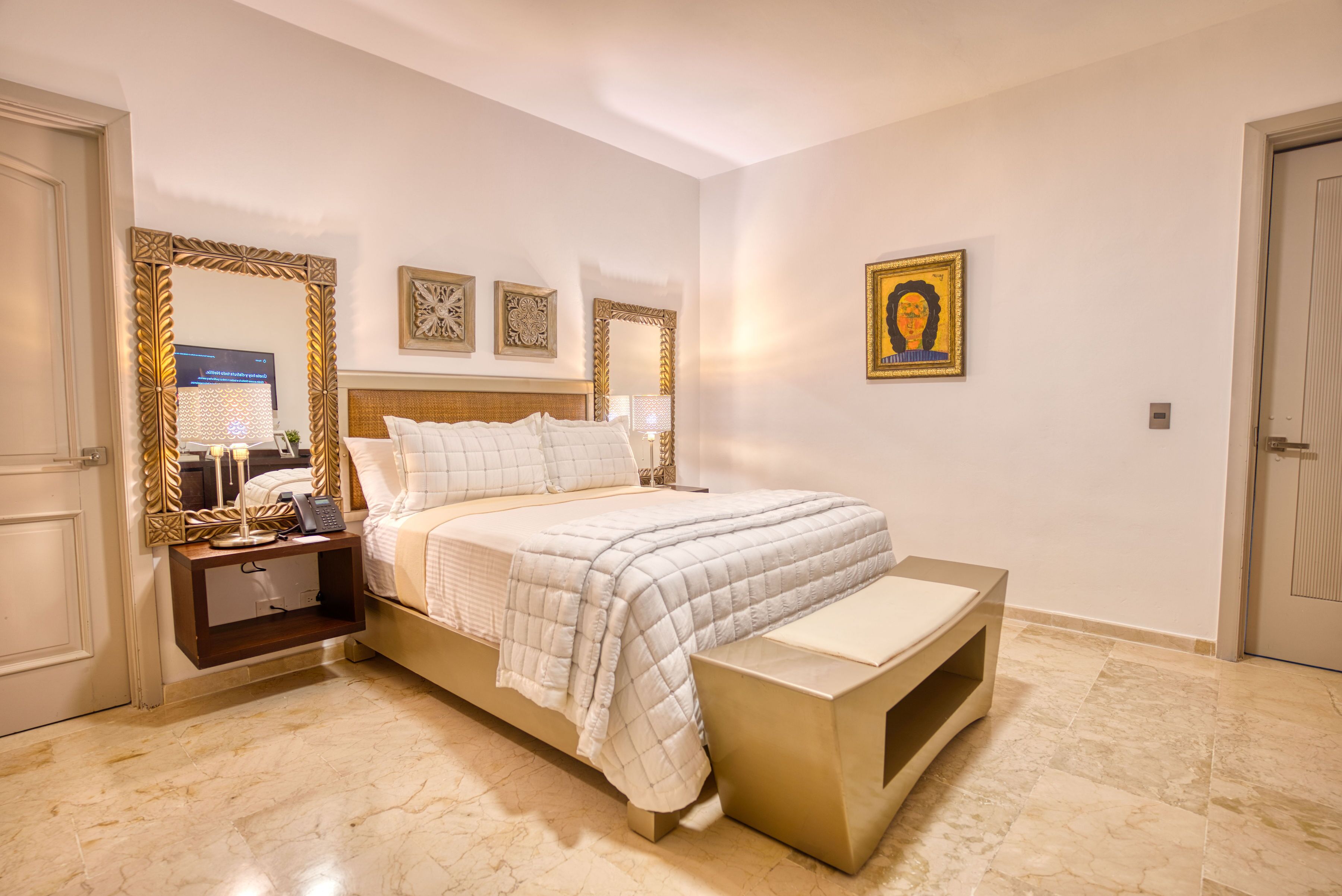 deluxe room | egyptian cotton sheets, premium bedding, minibar, desk