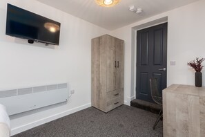 Interior - Stylish 2 Bed apartment, Central Location, Sleeps 6 (Blackpool)