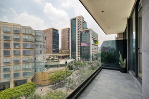 Balcony - ULIV Antara (Mexico City)