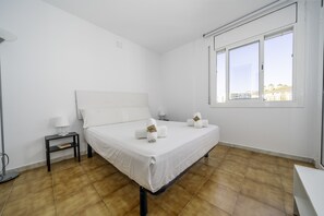 2 Schlafzimmer, Bügeleisen/Bügelbrett, kostenloses WLAN, Bettwäsche
