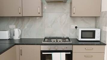 Standard House, Private Bathroom | Shared kitchen