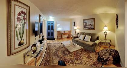 Charming Efficient 2nd Floor 2 Bedroom Apartment