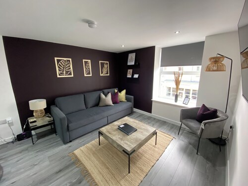 The Gateway Apartment 3