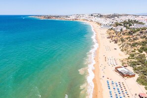 Beach - Cozy apartment with pool and BBQ (Albufeira)