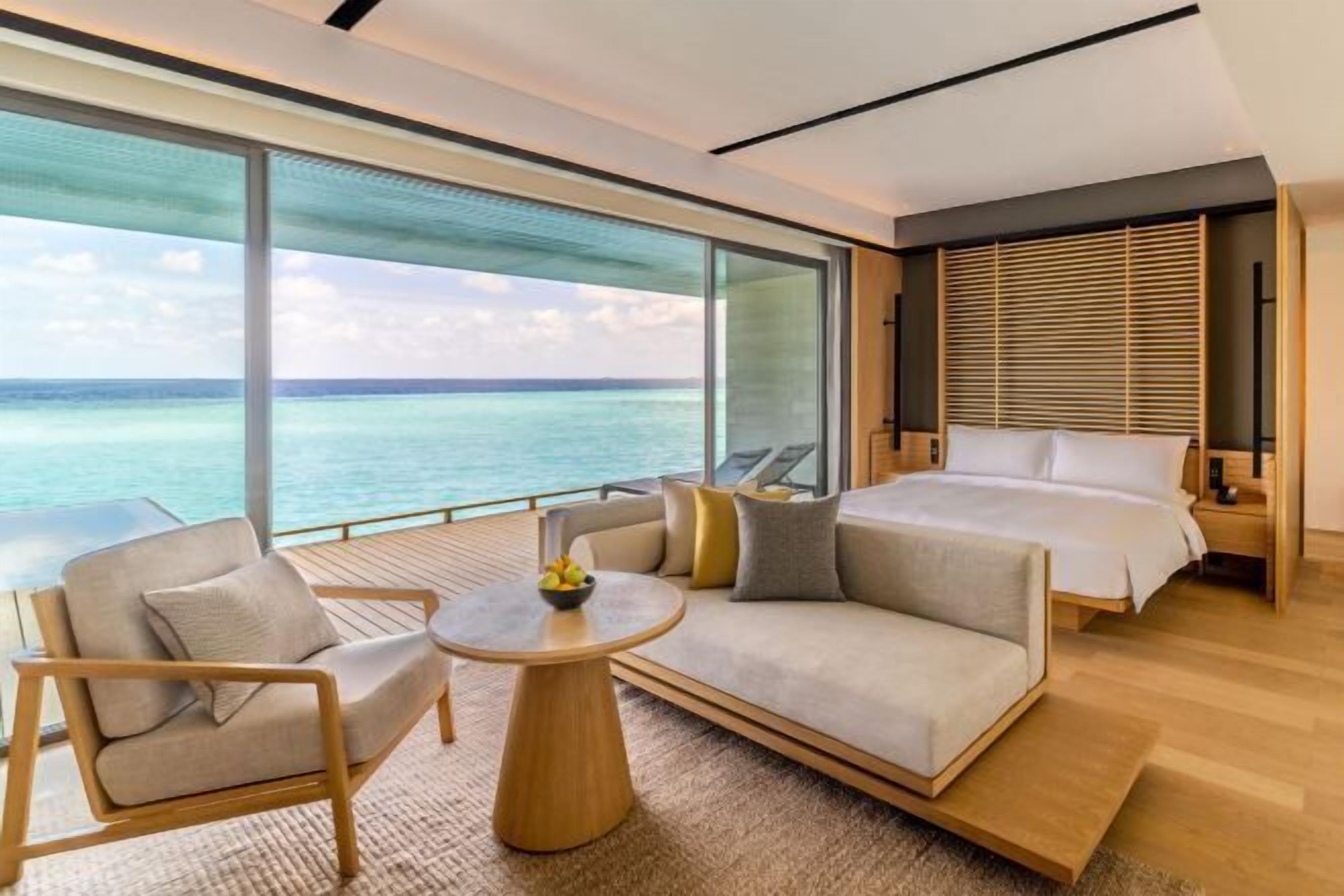 Premium bedding, down comforters, minibar, in-room safe