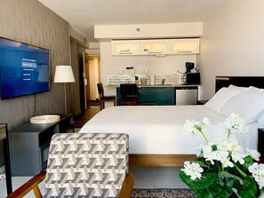1 Schlafzimmer, Zimmersafe, Schreibtisch, kostenloses WLAN