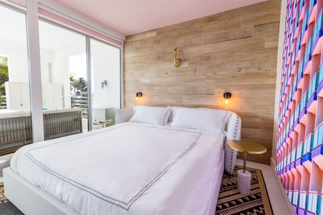 1 slaapkamer, een strijkplank/strijkijzer, wifi, beddengoed