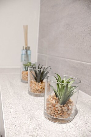 Food and drink - Stunning Flat / Walk to town & beach / Bournemouth (Bournemouth)