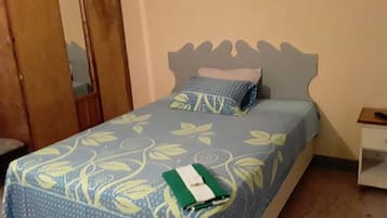 Individually furnished, free WiFi, bed sheets