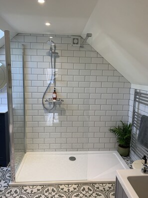 Apartment, Ensuite (Dragon Nest) | Bathroom