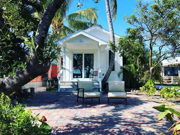 Exterior - Paradise on the Bay  (Goodland)