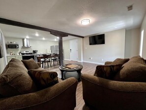 TV connectée, cheminée