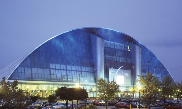 Appartement Luxe, accessible aux personnes à mobilité réduite, salle de bains privée (Capital Drive) | Extérieur