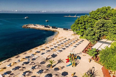 Royal Grand Hotel & Spa
