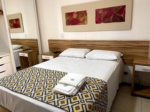 1 dormitorio, escritorio, wifi gratis y ropa de cama