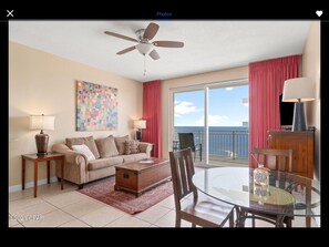TV - BEACHFRONT 2BR/2bath condo! Walkable to restaurants and shopping. (Panama City Beach)