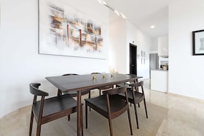 Dining - Green 14 (San Bartolomé de Tirajana)