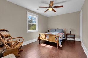3 habitaciones y ropa de cama