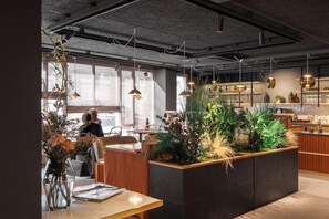 Lobby - L Adresse (Saint-Malo)