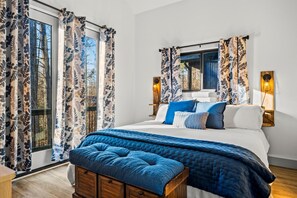 5 habitaciones, tabla de planchar con plancha y wifi gratis 