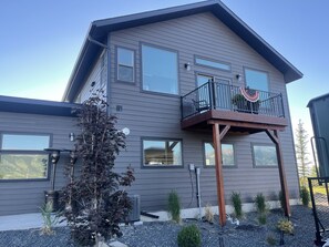 Exterior - Breathtaking Bridger Mountain Views! Brand New! (Belgrade)