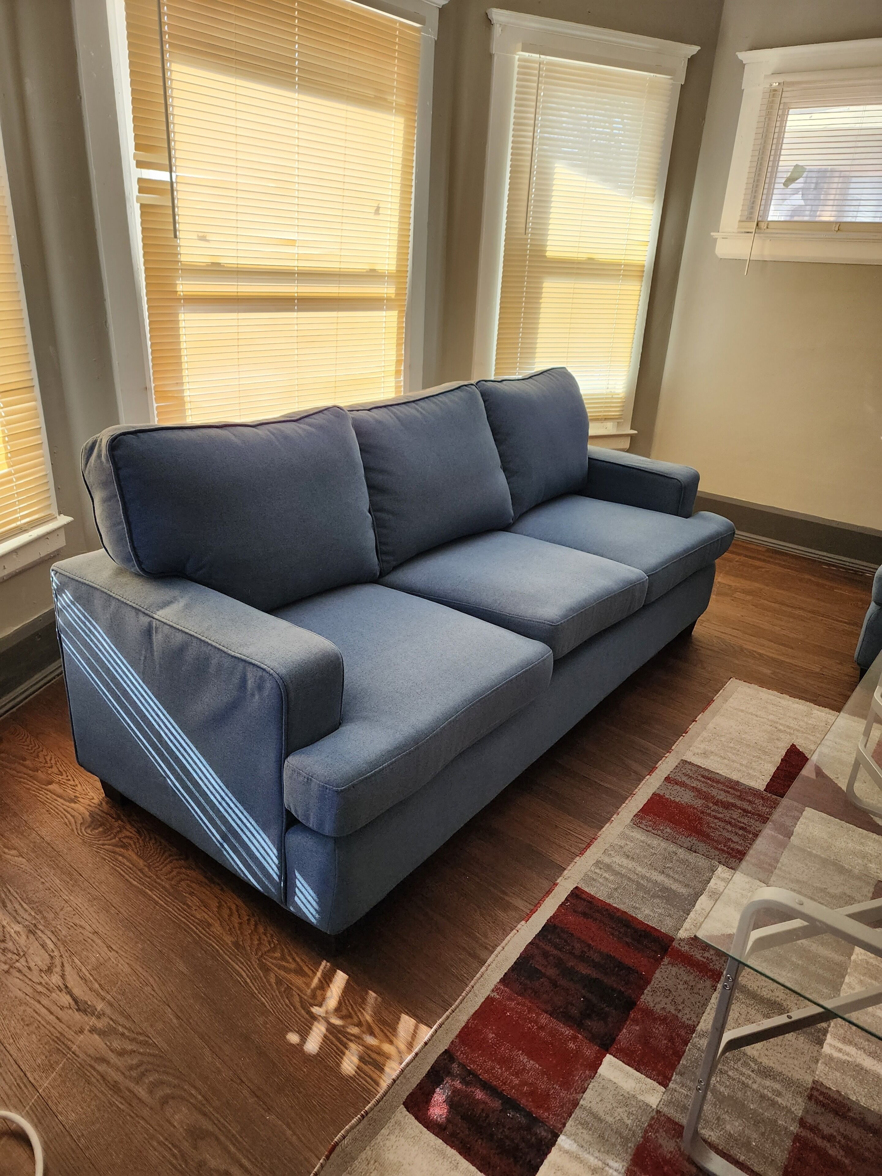 Spacious 2 Bedroom, Renovated and Newly Furnished