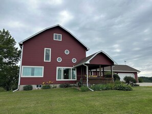 Exterior - Serenity Heights - Peaceful Country Acres with beautiful view in every direction (Osceola)