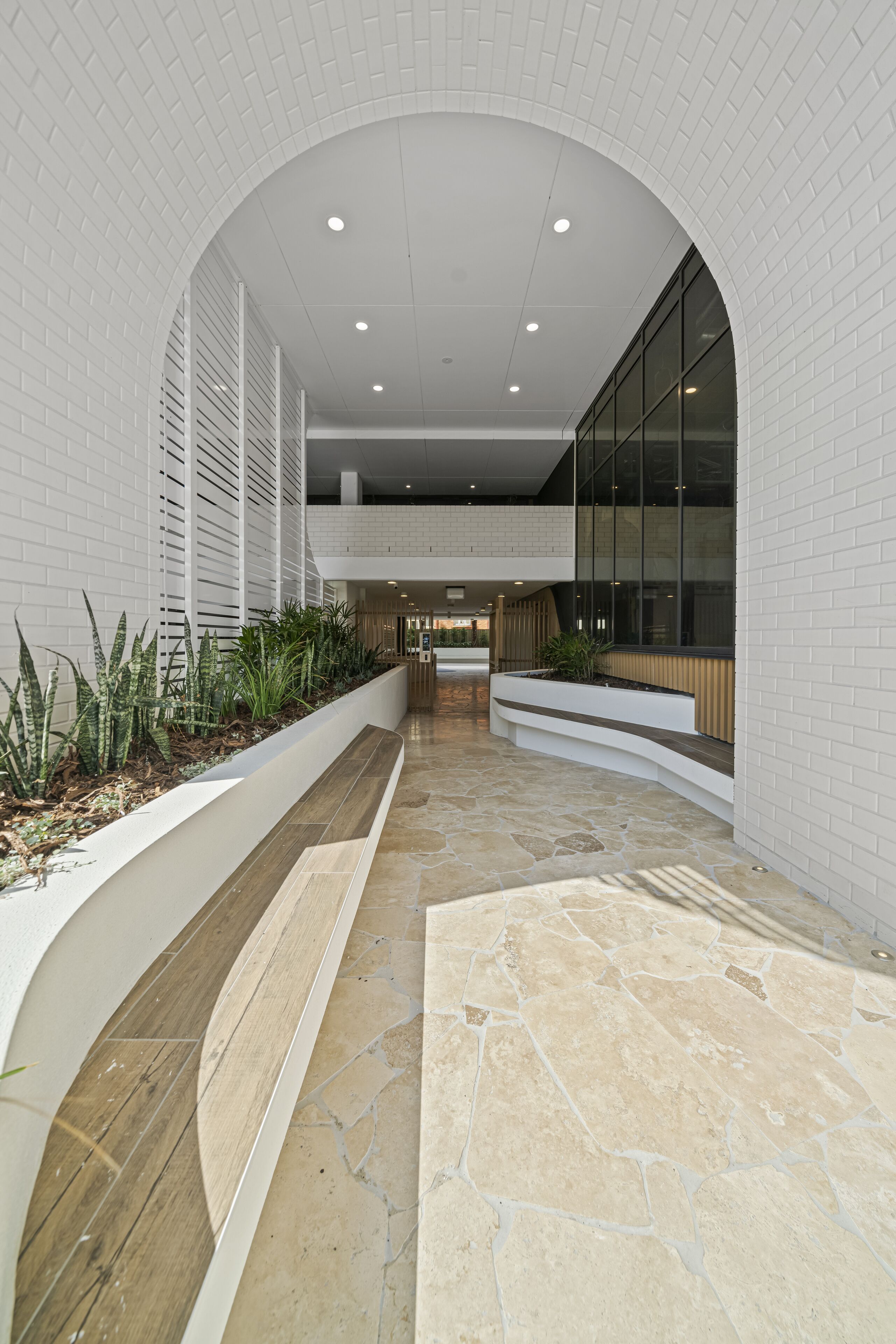 Stunning Views just steps to Palm Beach — image 30