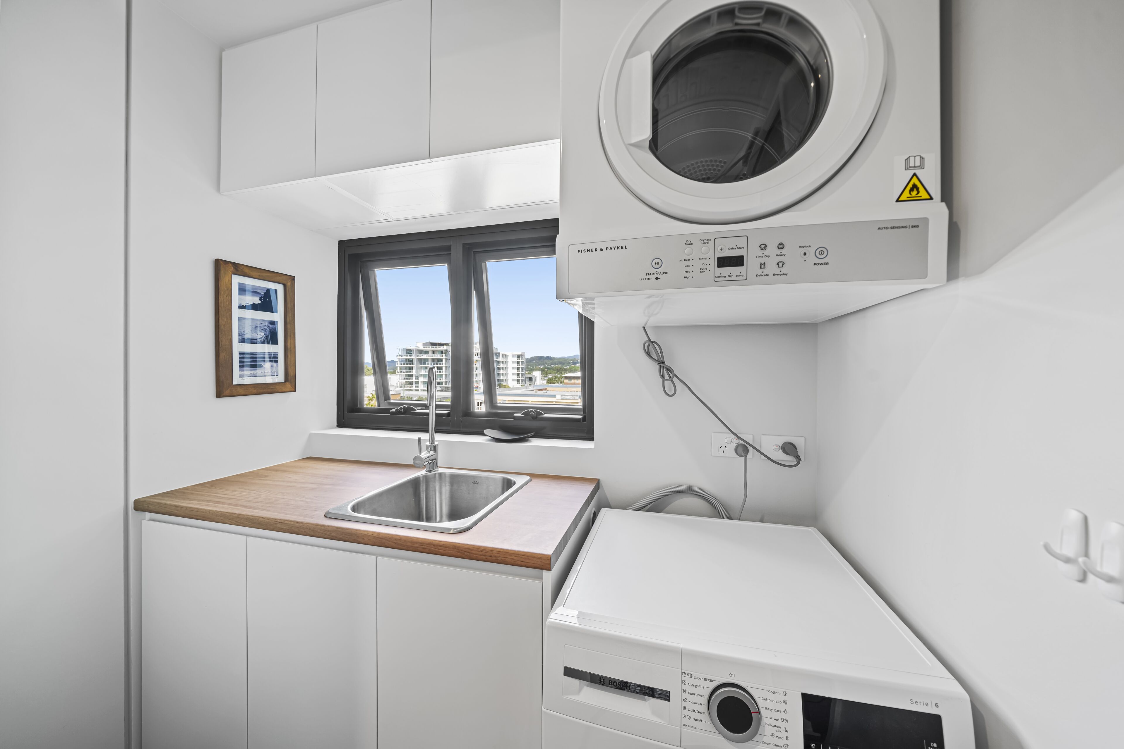 Stunning Views just steps to Palm Beach — image 3