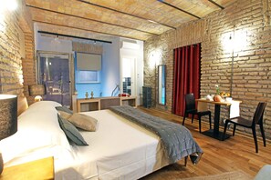 1 Schlafzimmer, Reisekinderbett, kostenloses WLAN, Bettwäsche