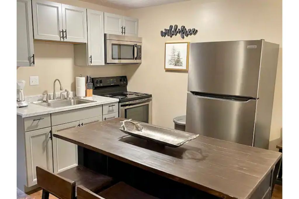 23 Mountain Crest, Snowshoe, WV