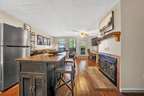 Interior - 23 Mountain Crest, Snowshoe, WV - Country Chic (Snowshoe)