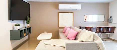 Télévision, espaces bureaux