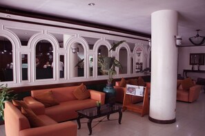 Lobby - Dolores Hotel (General Santos)