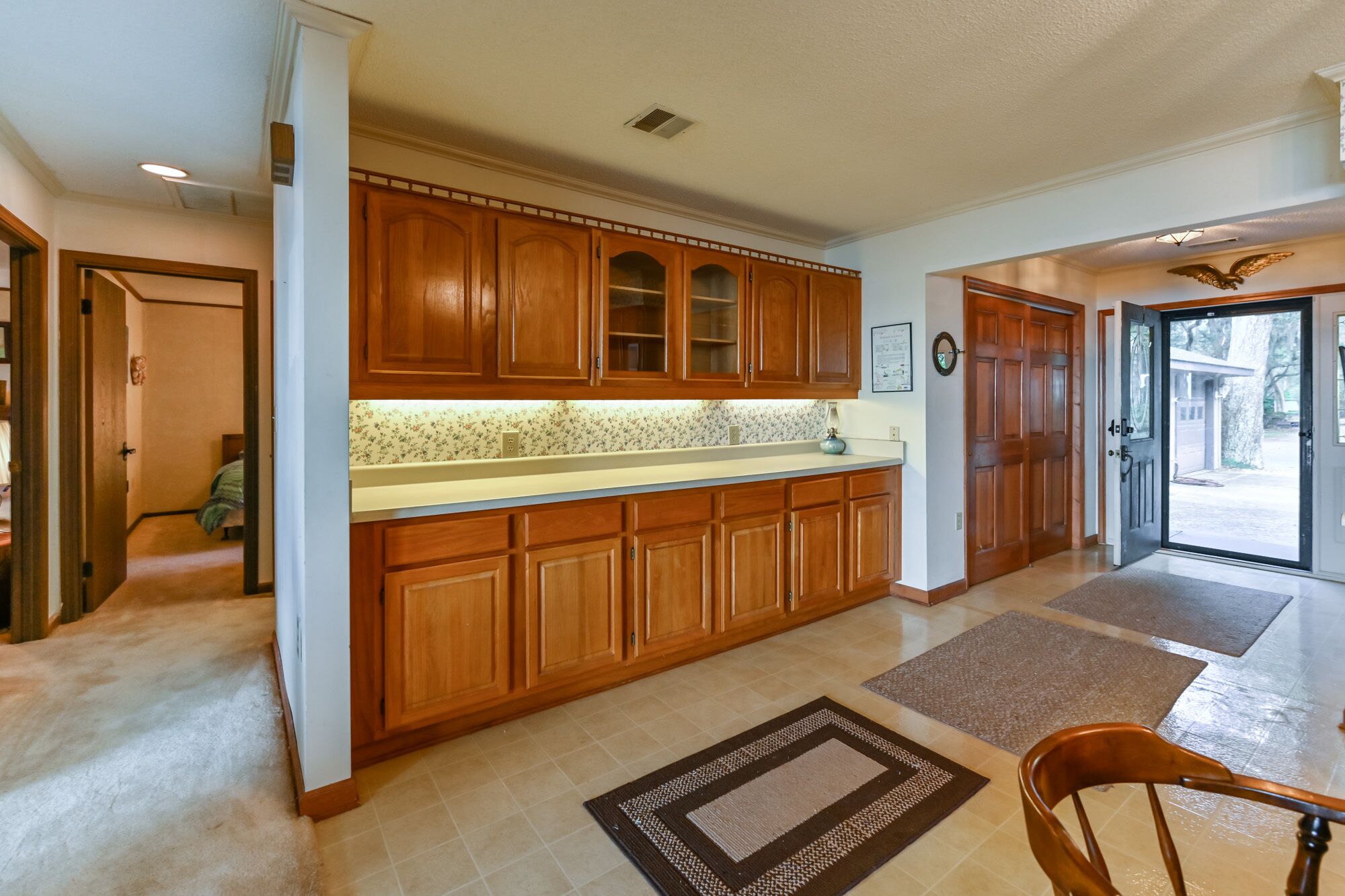 Family friendly and Charming home on the beach!